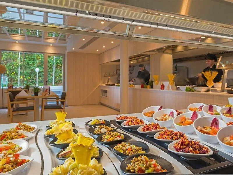 FERGUS Style Palmanova - Adults Only Otel