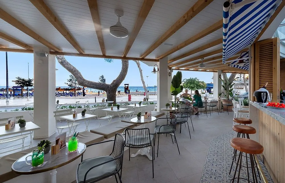 Отель Fergus Style Palmanova - Adults Only Пальма Нова
